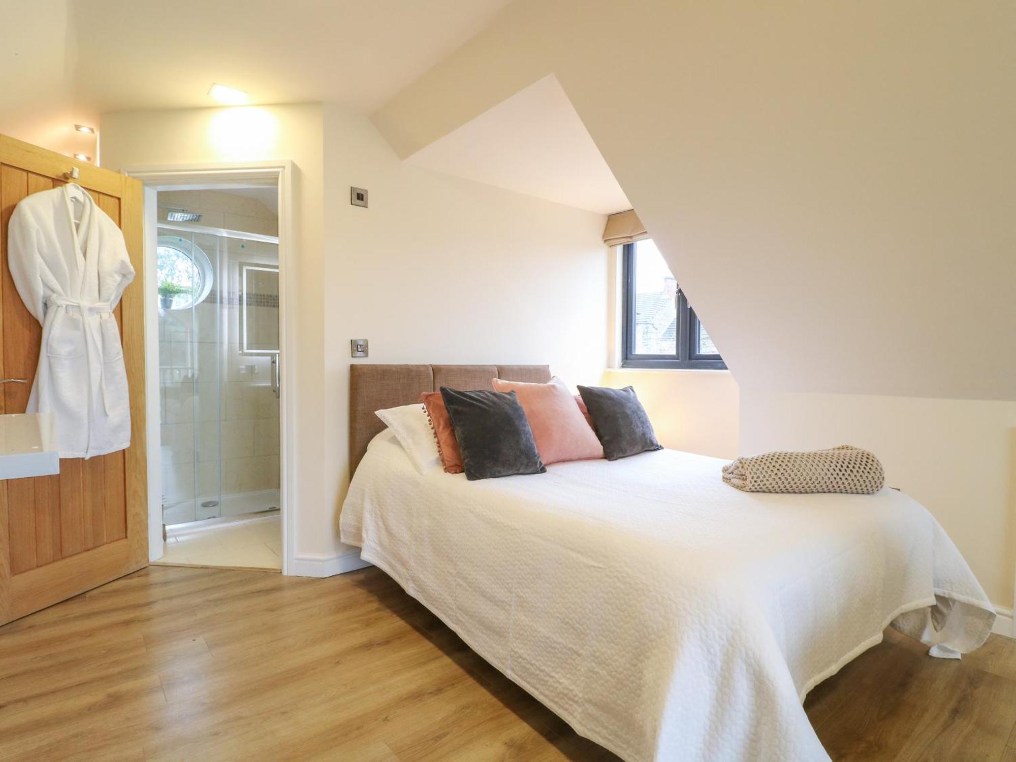 The Loft At Amber View Villa Belper Exterior photo